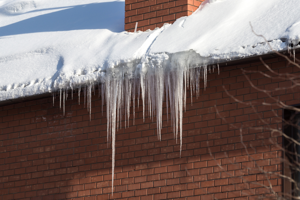 Winter Roof Maintenance for Home Sellers